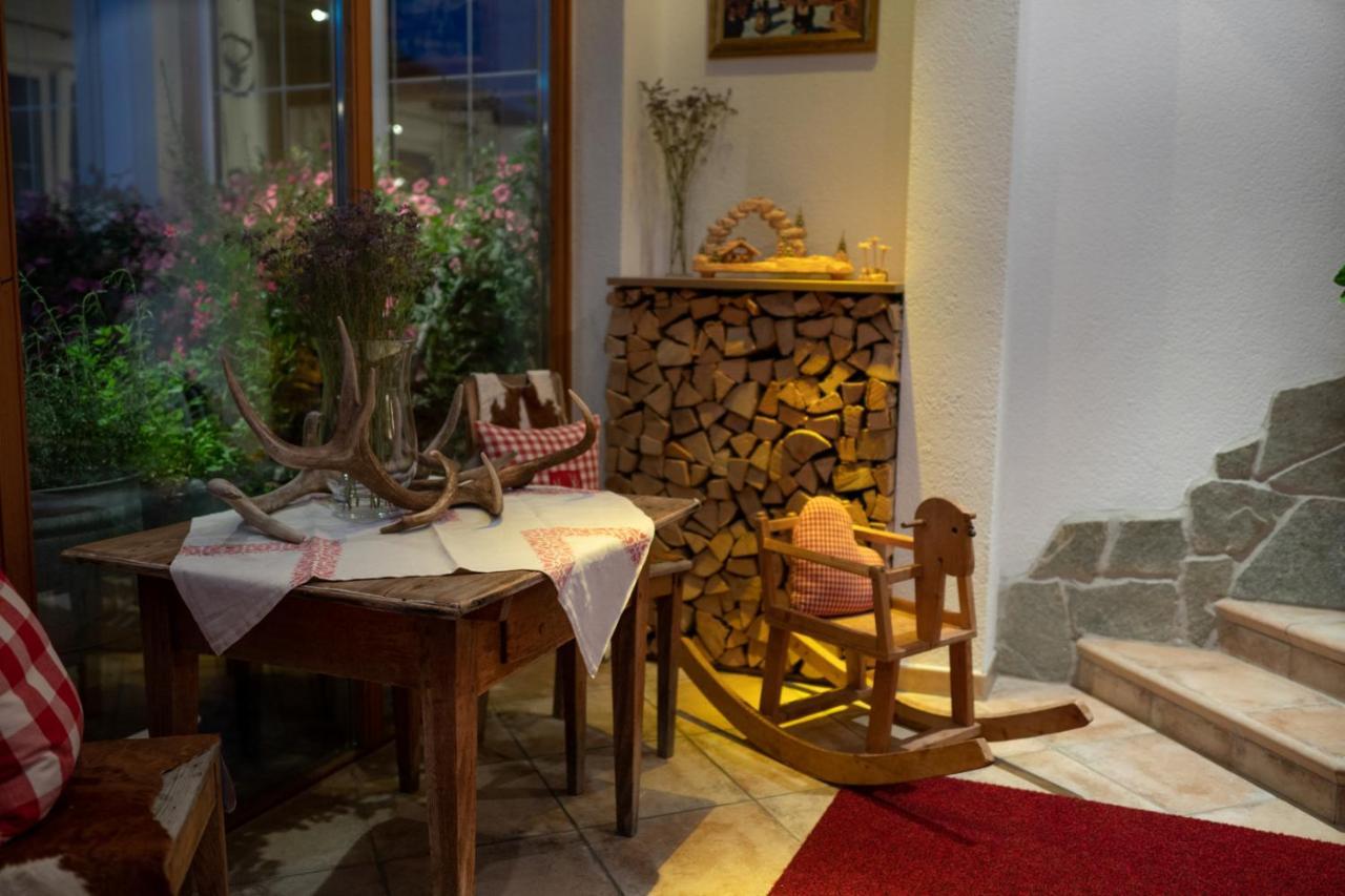 Hotel Pettneuerhof Pettneu am Arlberg Εξωτερικό φωτογραφία