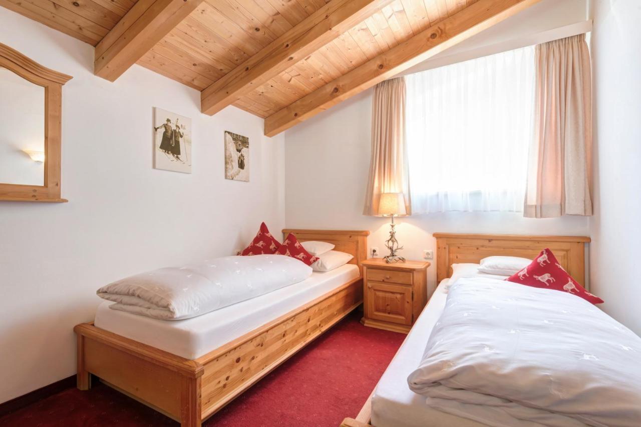 Hotel Pettneuerhof Pettneu am Arlberg Εξωτερικό φωτογραφία